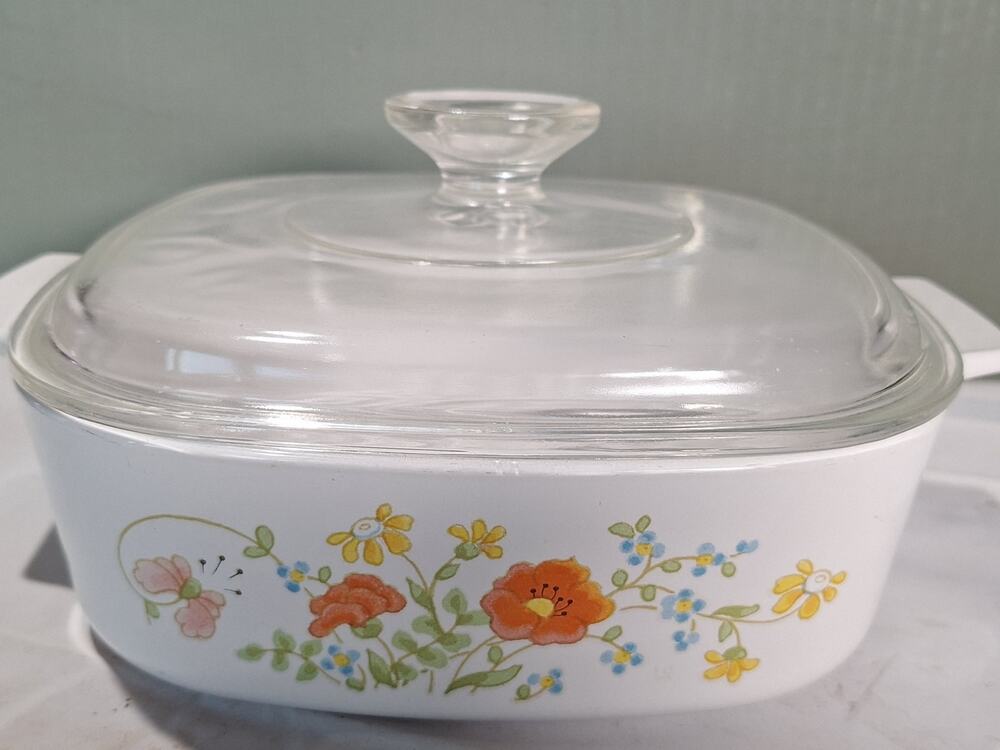 Vintage Corning Ware Wildflower A-2-B 2 Quart Casserole Dish Pyrex A-9-C Lid